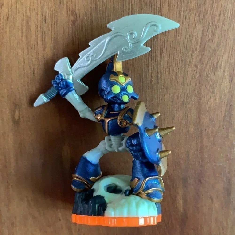 Skylanders figures lot